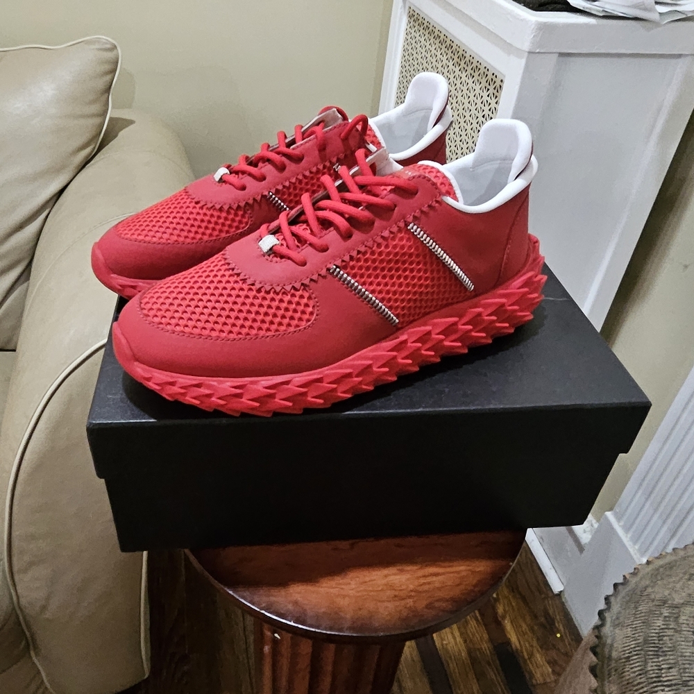 Giuseppe - Picture 2 of 5